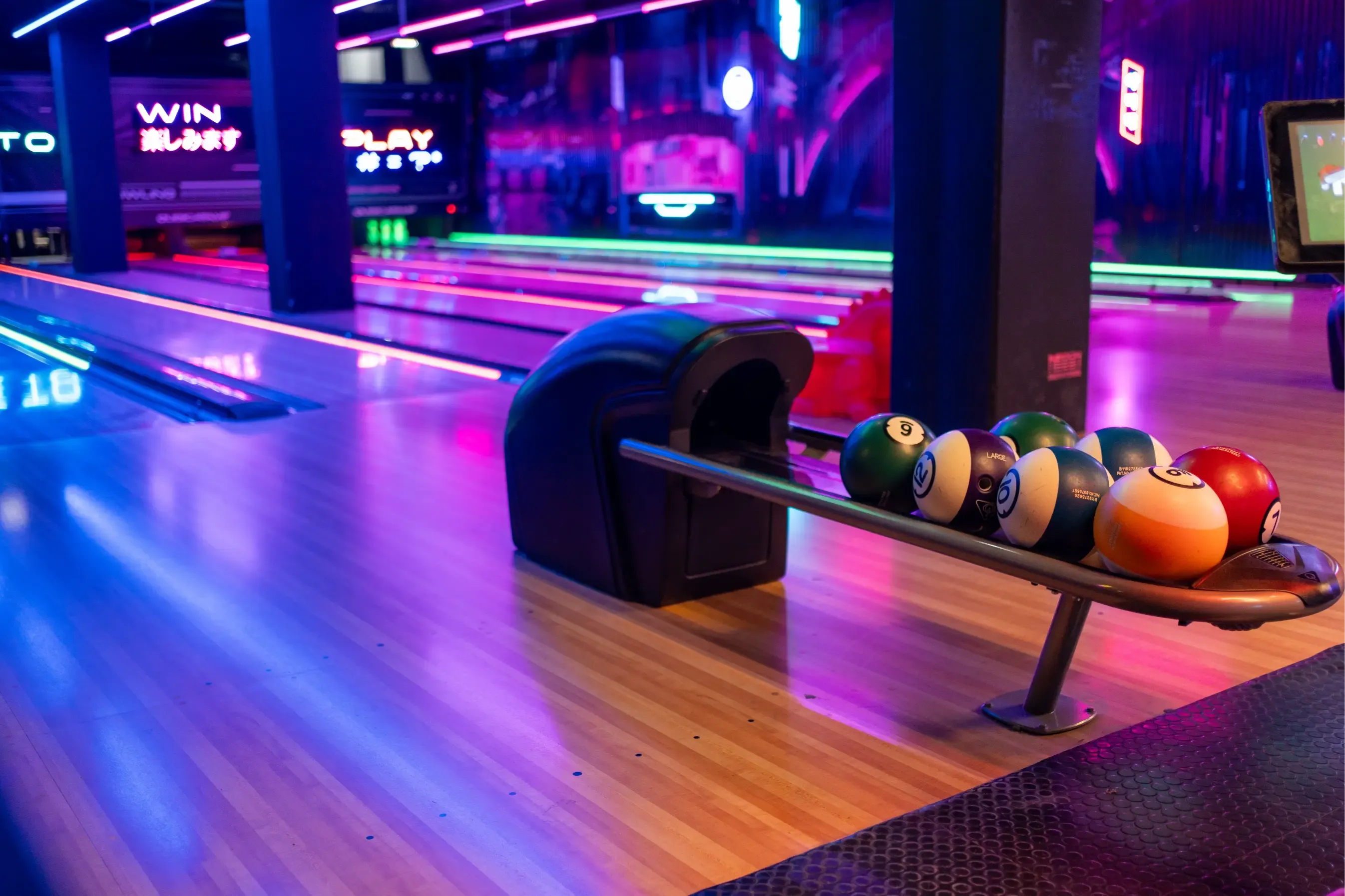 Bowling Alley Business + F&B: The Winning Formula for Singapore’s Social Entertainment Venues